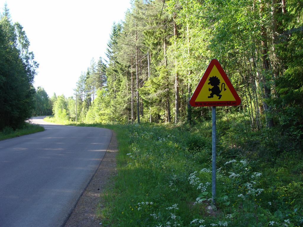 Tomtelandstugan Mora Zewnętrze zdjęcie